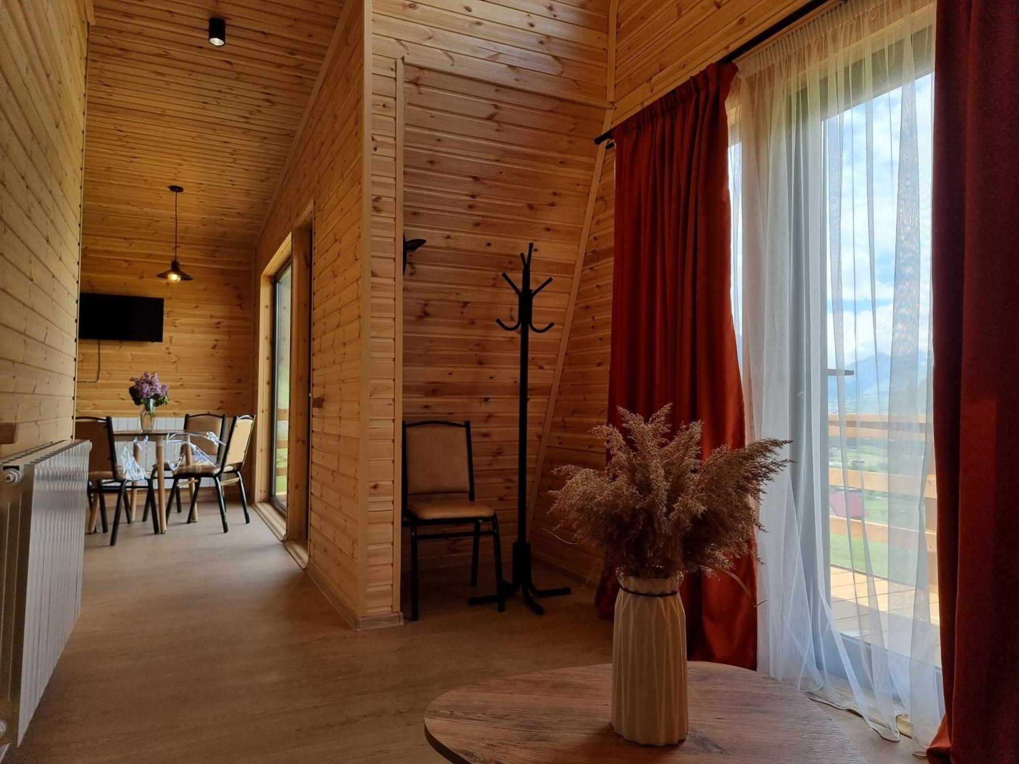 Appartamento Memory Hut_Kazbegi Esterno foto