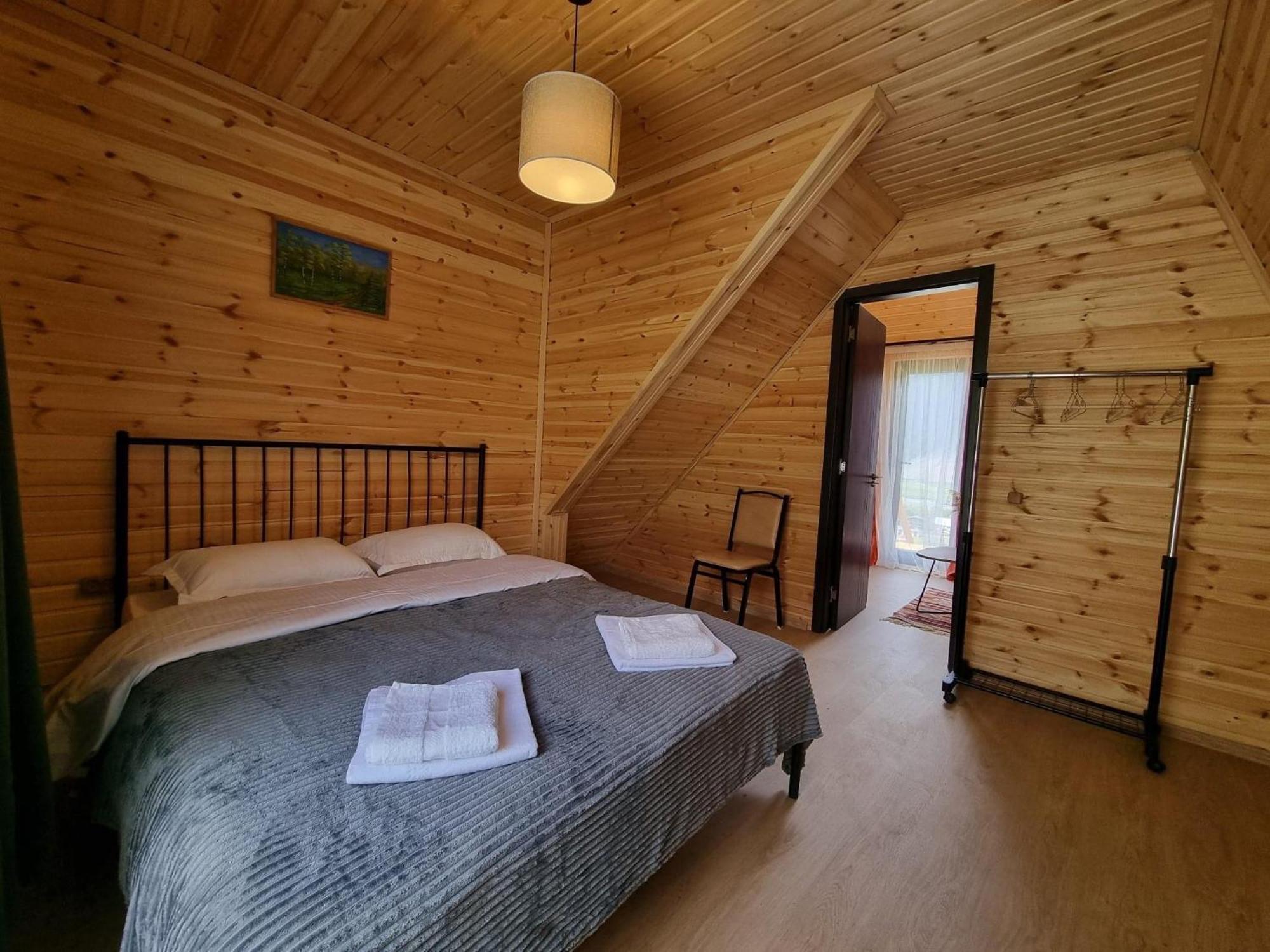 Appartamento Memory Hut_Kazbegi Esterno foto